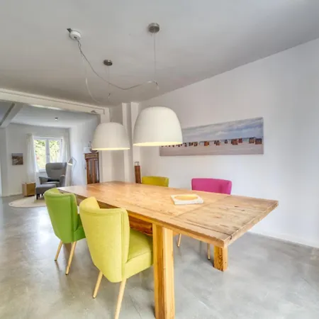 Moewenstrasse 36, 8mws36 Feriehus *